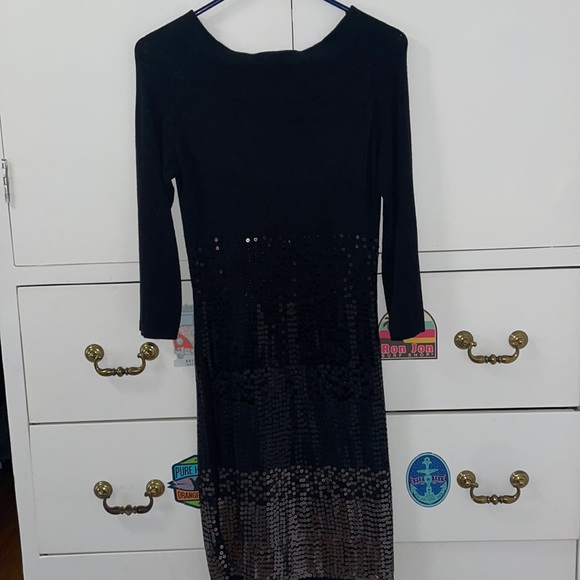Guess Knitted & Sequin dress - Picture 1 of 7